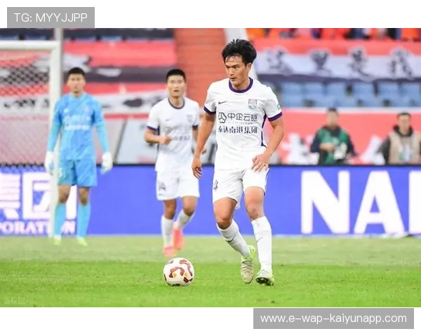 中超球队内部竞争激发球员潜能,中超内援政策